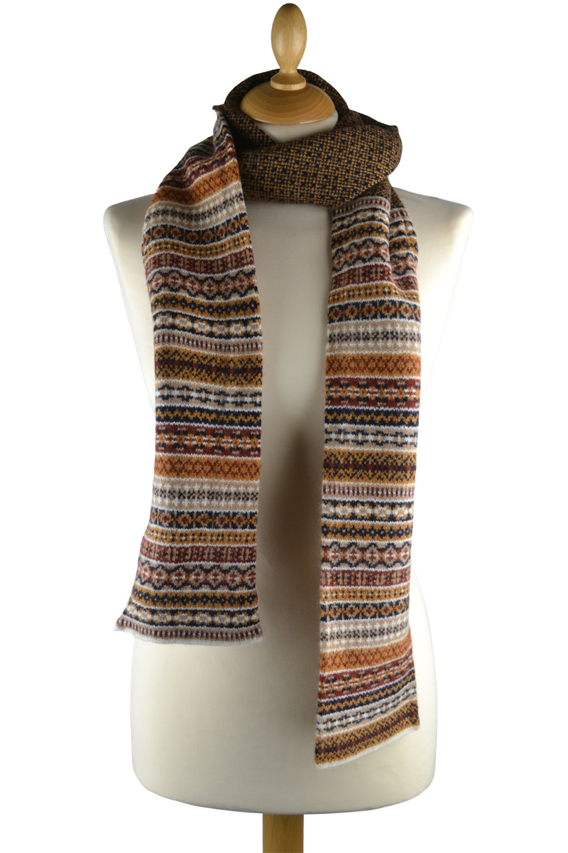 Fair isle tweed scarf. gold